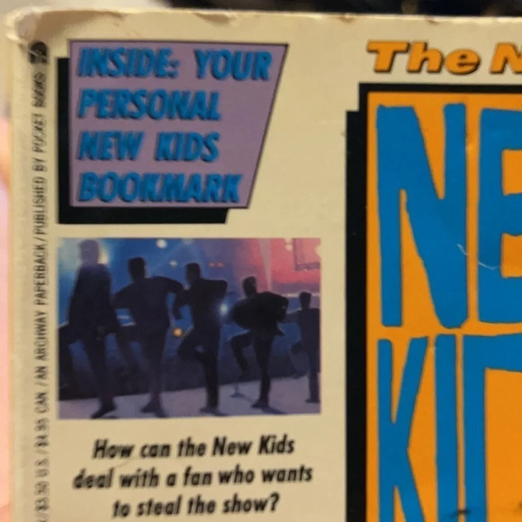 New kids in the block backstage surprise novel - Picture 5 of 5